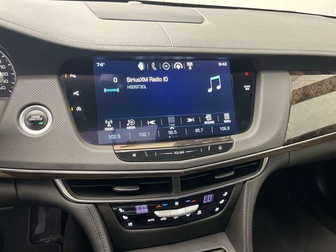 Used 2017 Cadillac CT6 Luxury AWD/4WD image 18