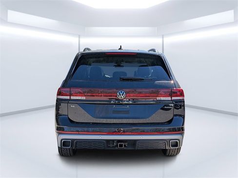 New 2026 Volkswagen Atlas Peak Edition image 34