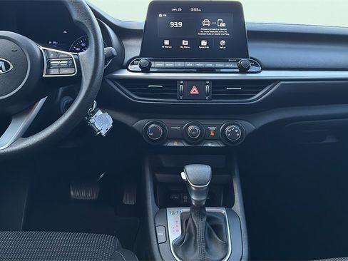 Used 2021 Kia Forte LXS image 20