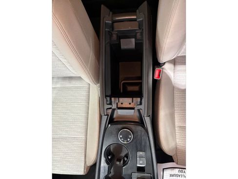 Used 2023 Nissan Rogue SV image 20