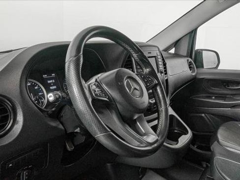 Used 2020 Mercedes-Benz Metris Passenger image 24