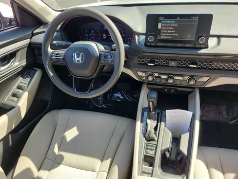 Certified 2023 Honda Accord EX image 11