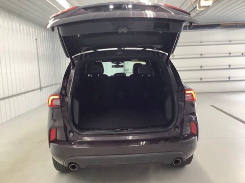 Used 2023 Ford Escape ST-Line w/ Tech Pack #1 AWD/4WD image 6