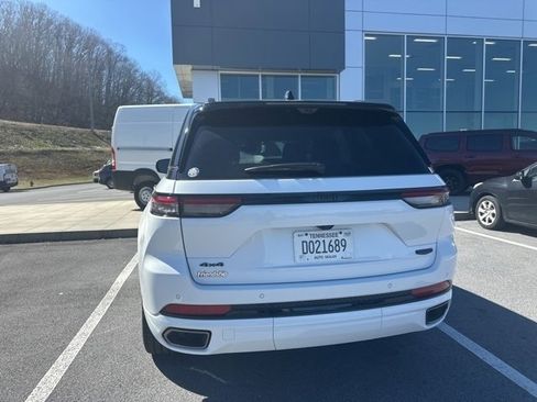 Used 2025 Jeep Grand Cherokee Summit image 15