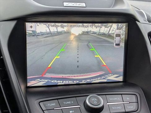 Used 2017 Ford Escape SE w/ Equipment Group 201A image 13