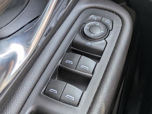 Used 2021 GMC Terrain SLT w/ Elevation Edition AWD/4WD image 19