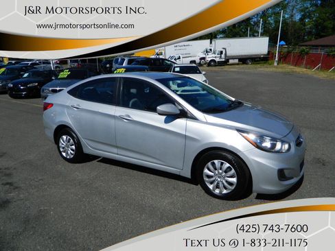 Used 2014 Hyundai Accent GLS image 1
