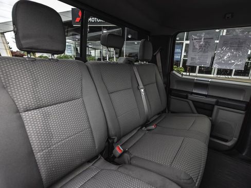 Used 2016 Ford F150 XLT w/ Equipment Group 302A Luxury AWD/4WD image 37