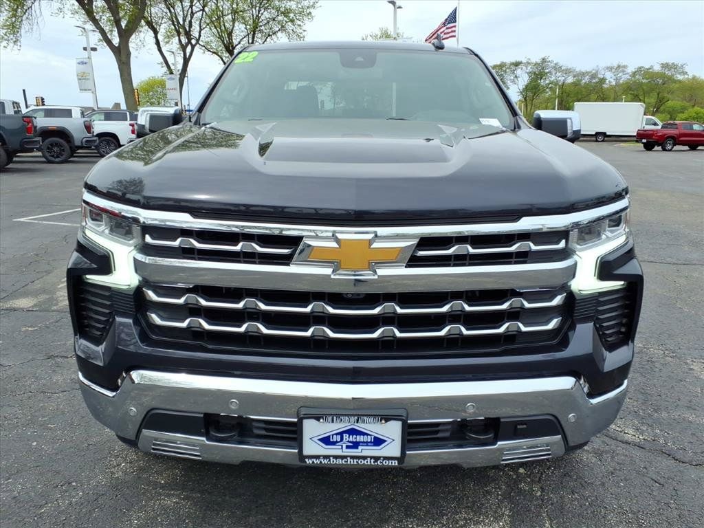 Used 2022 Chevrolet Silverado 1500 LTZ w/ Z71 Off-Road Package AWD/4WD image 2