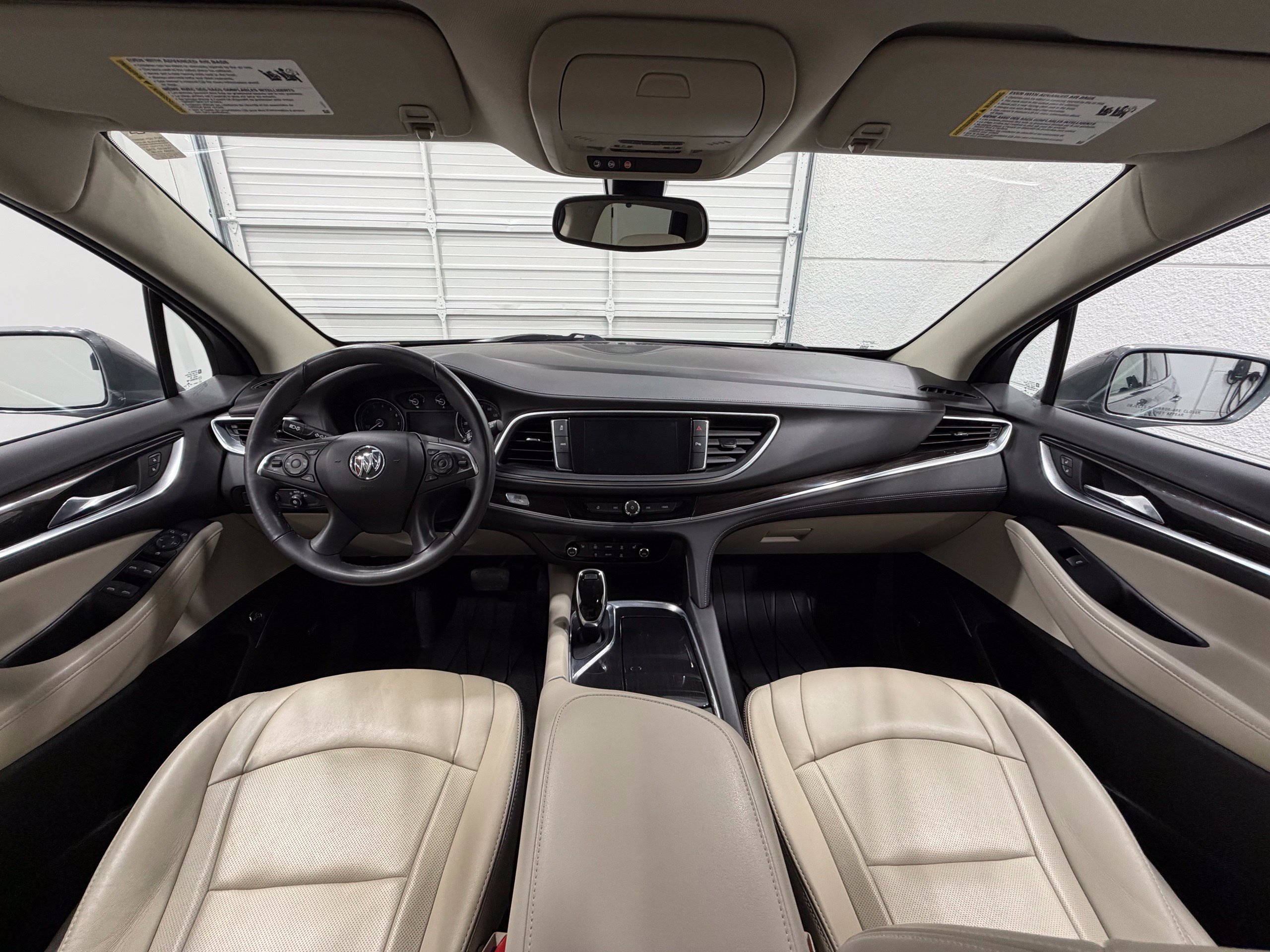 Used 2020 Buick Enclave Essence w/ Sound and Sites Package AWD/4WD image 34