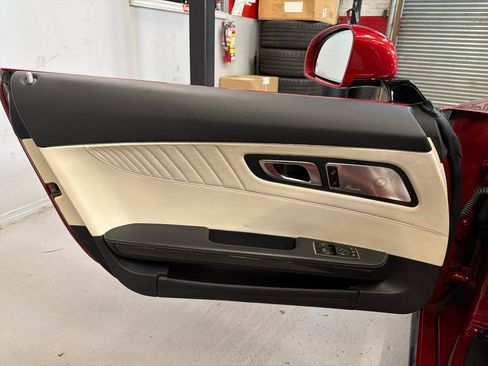 Used 2018 Mercedes-Benz AMG GT S image 21