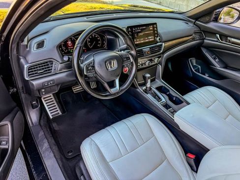 Used 2020 Honda Accord Sport image 5