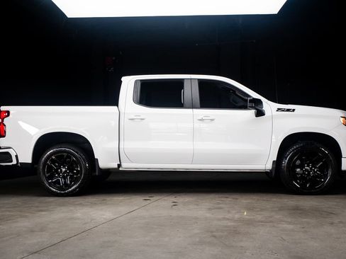 Used 2023 Chevrolet Silverado 1500 RST AWD/4WD image 8