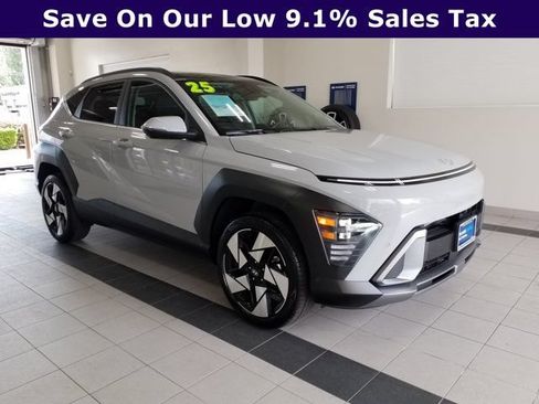 Certified 2025 Hyundai Kona Limited AWD/4WD image 1