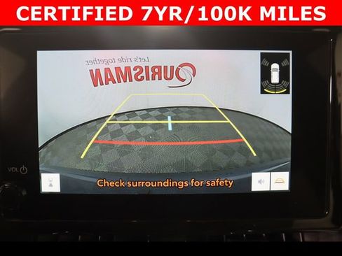 Used 2024 Toyota Corolla Cross XLE w/ Convenience Package image 24