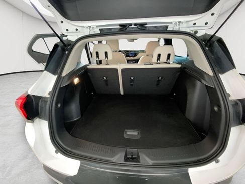 Used 2023 Buick Encore GX Preferred w/ Cold Weather Comfort Package FWD image 14