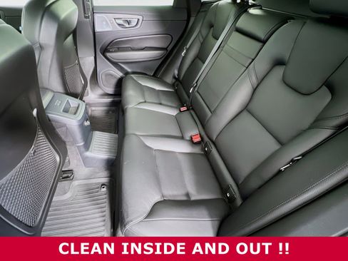 Used 2018 Volvo XC60 T8 Inscription w/ Advanced Package image 5