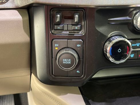 Used 2026 Ford F450 Platinum w/ Platinum Plus Package AWD/4WD image 43