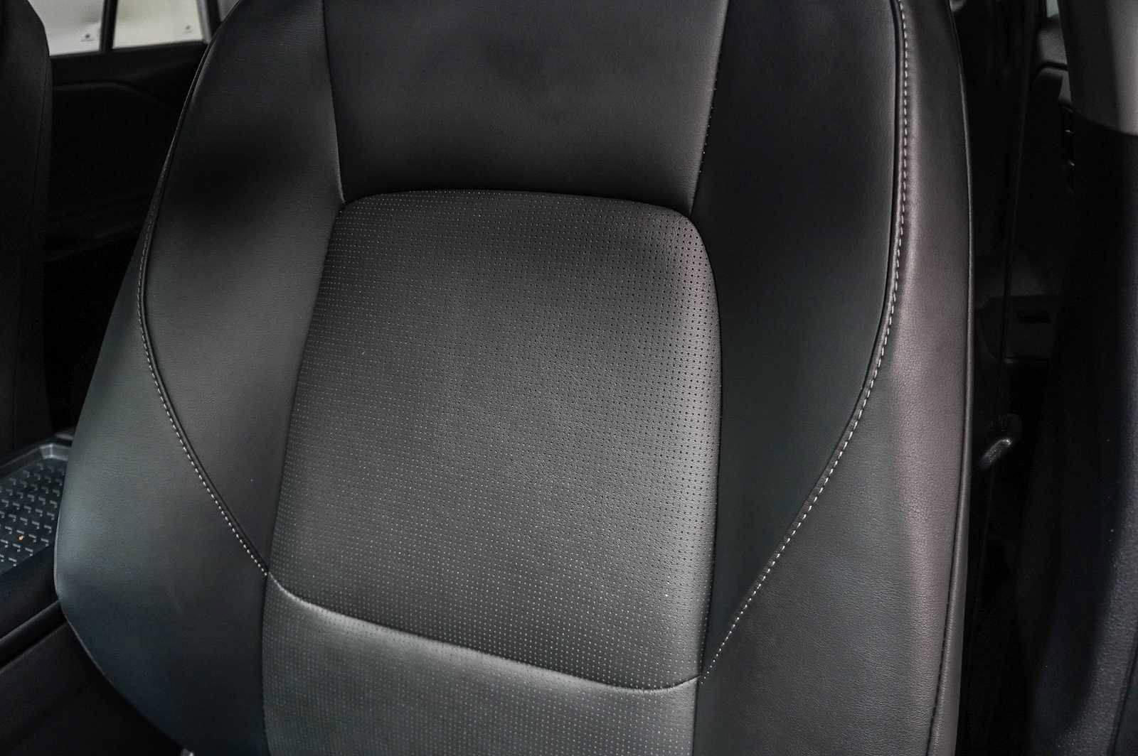 Certified 2026 Toyota RAV4 XLE Premium FWD image 28