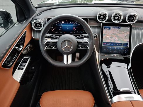 Certified 2026 Mercedes-Benz GLC 300 4MATIC image 11