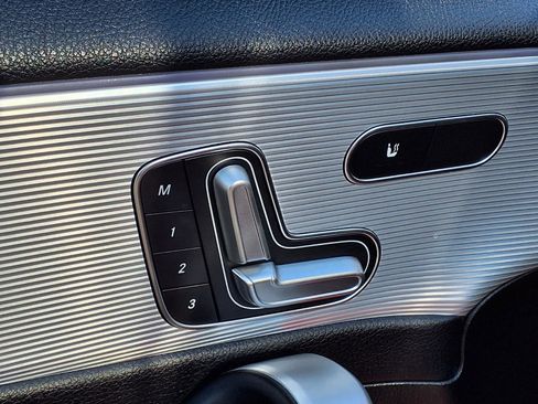 Used 2019 Mercedes-Benz A 220 image 14