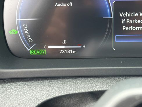 Used 2024 Toyota Crown Platinum image 40