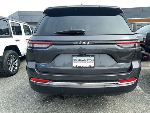 Used 2022 Jeep Grand Cherokee Limited 4xe AWD/4WD image 4