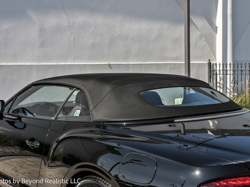 New 2025 Bentley Continental GTC image 22