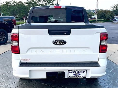 New 2025 Ford Maverick Lobo image 4
