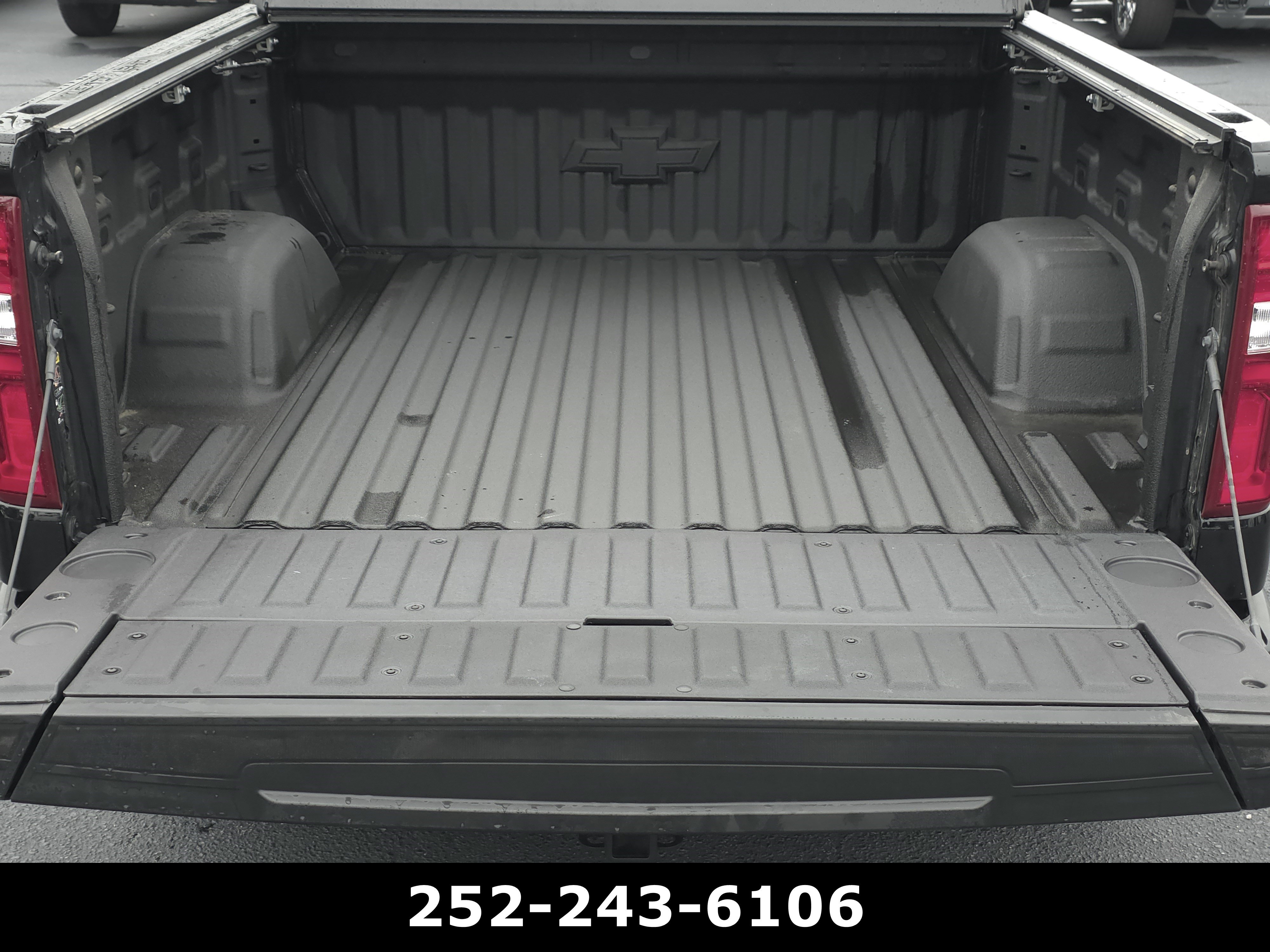 Used 2026 Chevrolet Silverado 1500 High Country w/ High Country Premium Package AWD/4WD image 35