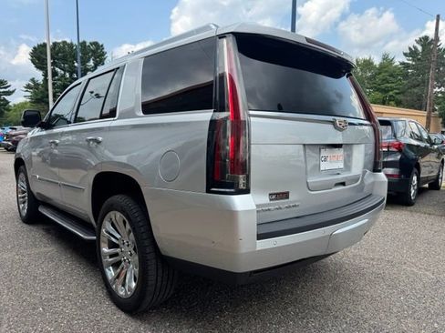 Used 2020 Cadillac Escalade Luxury w/ LPO, Radiant Package AWD/4WD image 5