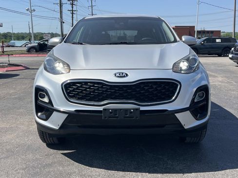 Used 2020 Kia Sportage LX AWD/4WD image 2