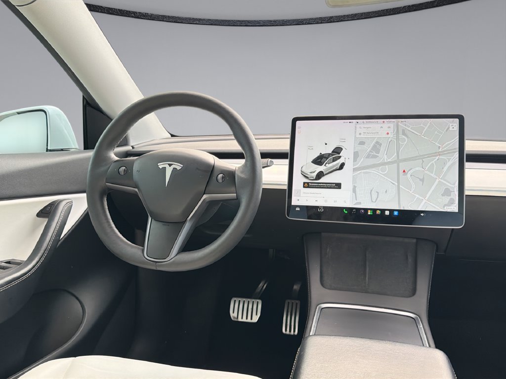 Used 2021 Tesla Model Y Performance AWD/4WD image 19