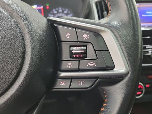 Used 2020 Subaru Crosstrek 2.0i Premium w/ Moonroof Package 2 image 25