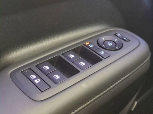 Used 2024 Hyundai Santa Fe Limited image 33