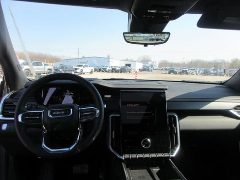 New 2026 GMC Acadia Elevation w/ Black Edition AWD/4WD image 17