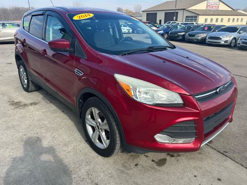 Used 2014 Ford Escape SE image 3