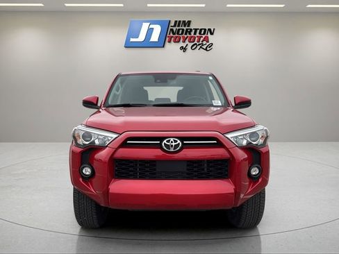 Used 2024 Toyota 4Runner SR5 AWD/4WD image 2