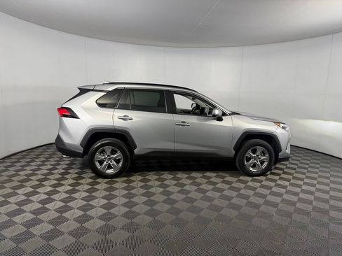 Used 2024 Toyota RAV4 XLE w/ Convenience Package FWD image 5