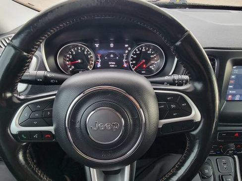 Used 2020 Jeep Compass Latitude w/ Popular Equipment Group AWD/4WD image 12
