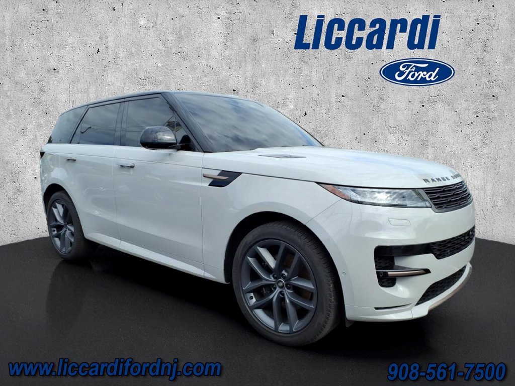 Used 2024 Land Rover Range Rover Sport Dynamic SE AWD/4WD image 1