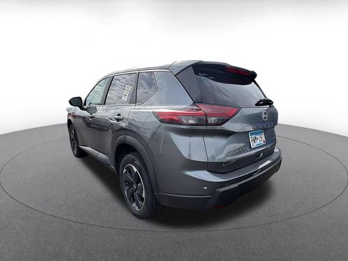 Used 2025 Nissan Rogue SV AWD/4WD image 10