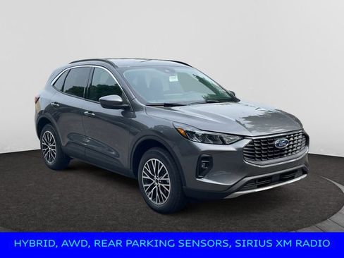 New 2024 Ford Escape SE FWD image 9