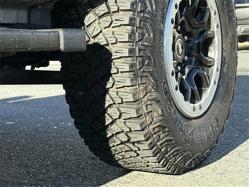 Used 2024 Ford Bronco Big Bend w/ Sasquatch Package image 19