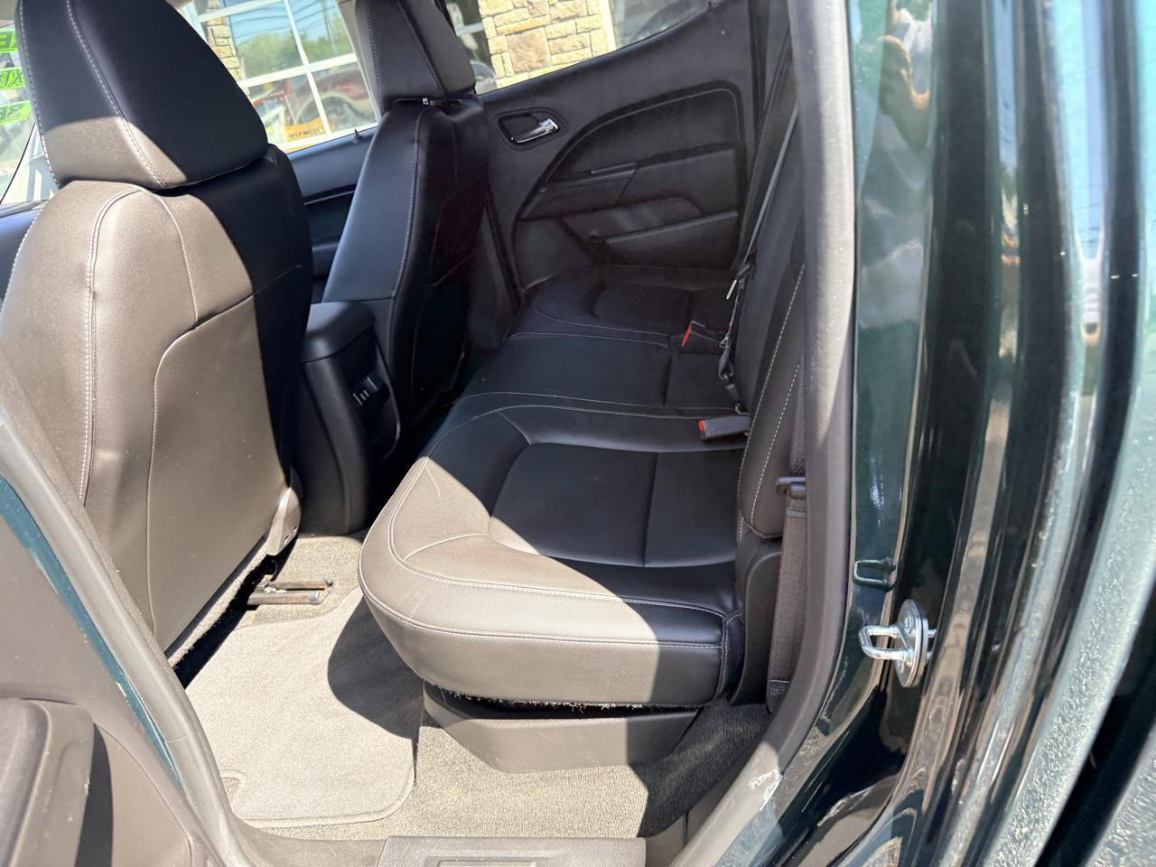 Used 2016 Chevrolet Colorado LT w/ Luxury Package, Chrome AWD/4WD image 10