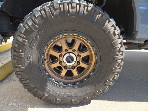 Used 2023 Ford F250 Lariat w/ Lariat Ultimate Package image 4