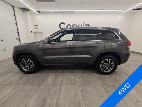Used 2020 Jeep Grand Cherokee Laredo w/ Quick Order Package 2BN North AWD/4WD image 2