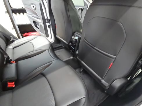 New 2026 Jeep Compass Trailhawk AWD/4WD image 12