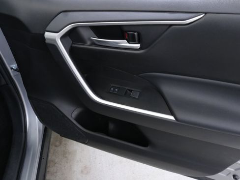 Used 2023 Toyota RAV4 XLE image 29