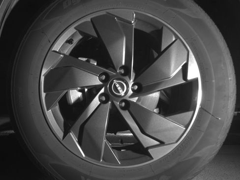 Used 2025 Nissan Rogue SV image 12